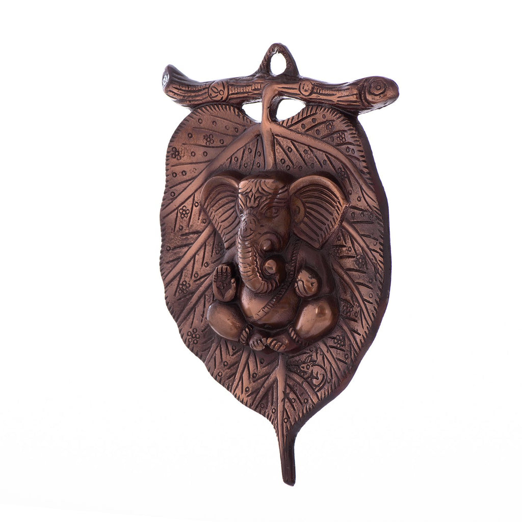 Metal wall hanging of Lord Ganesha on Leaf